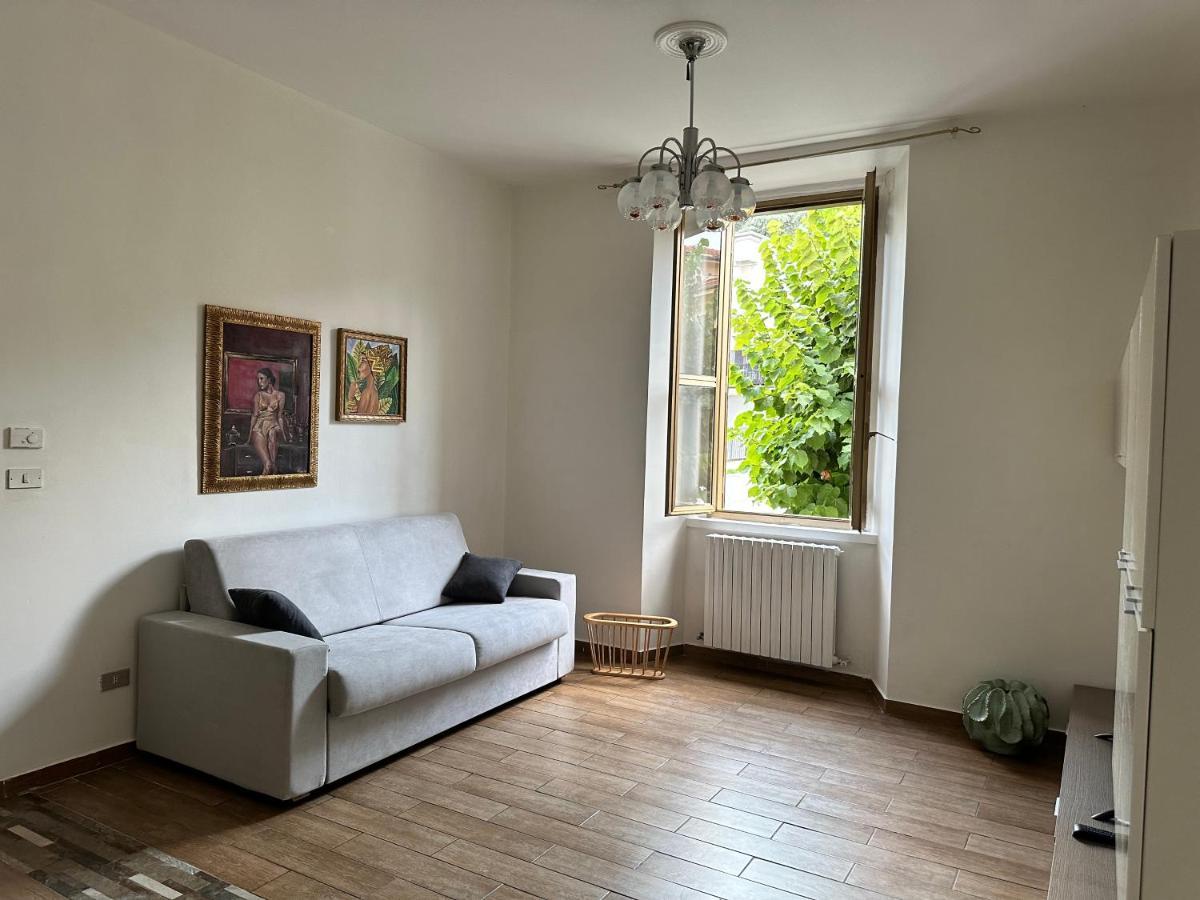 Cosenza Savoia 16 Appartement Buitenkant foto